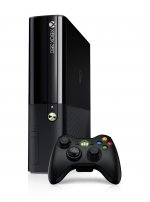 Игровая приставка Microsoft Xbox 360E 4Gb + Forza Horizon, Peggle 2, Kinect Sports Ultimate Collection — фото 1 / 3
