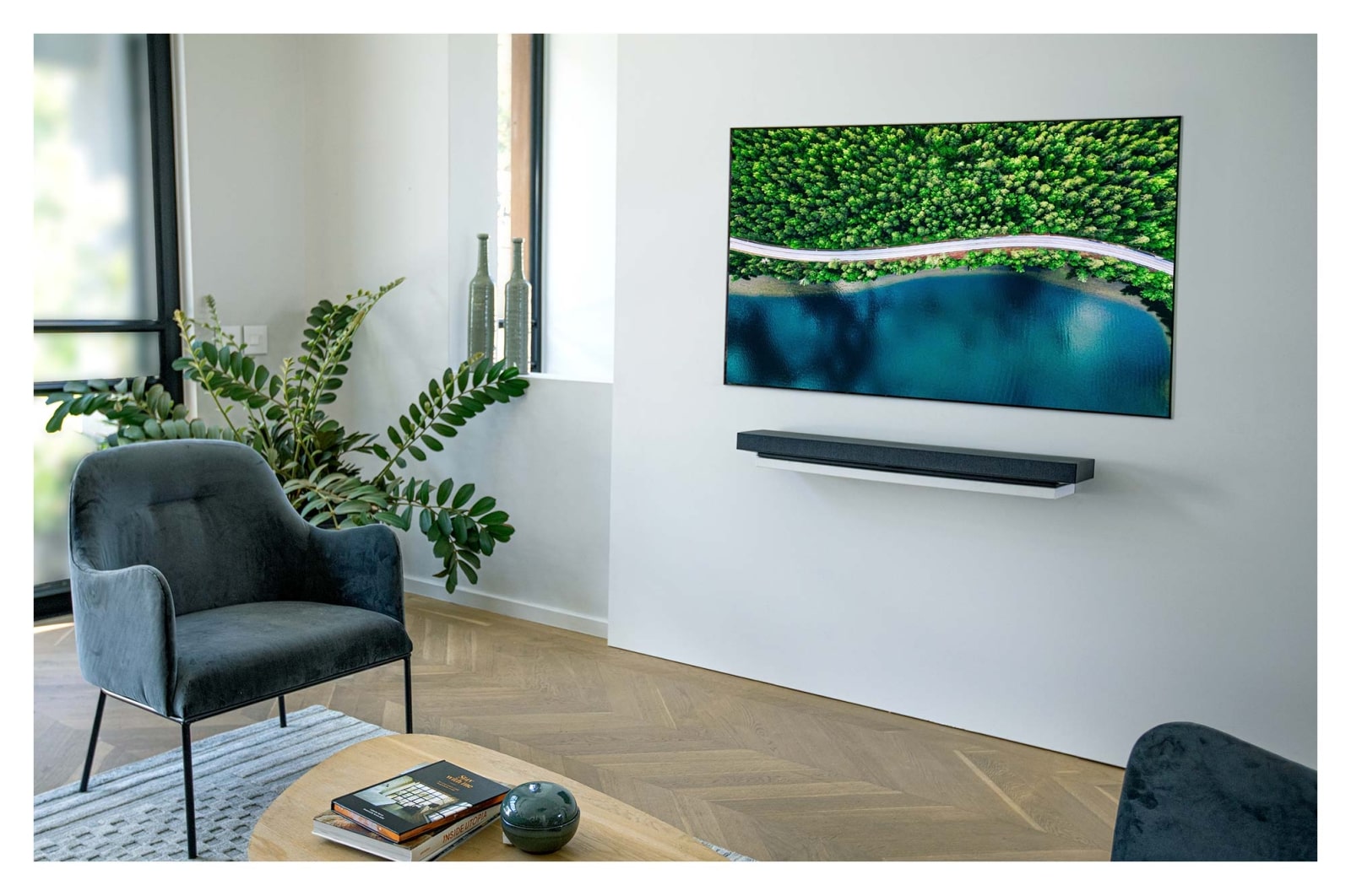 Oled телевизоры 2024. LG OLED 65. Телевизор LG OLED 65. Телевизор олед 65 смарт ТВ. LG g1 OLED TV.