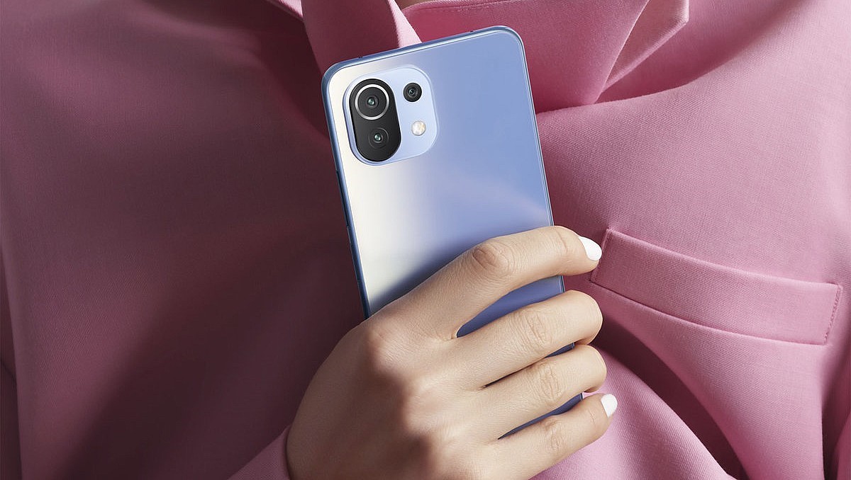 Xiaomi 11 Lite 5G NE Xiaomi 11 Lite 5G NE 8/128Gb купить в Красноярске