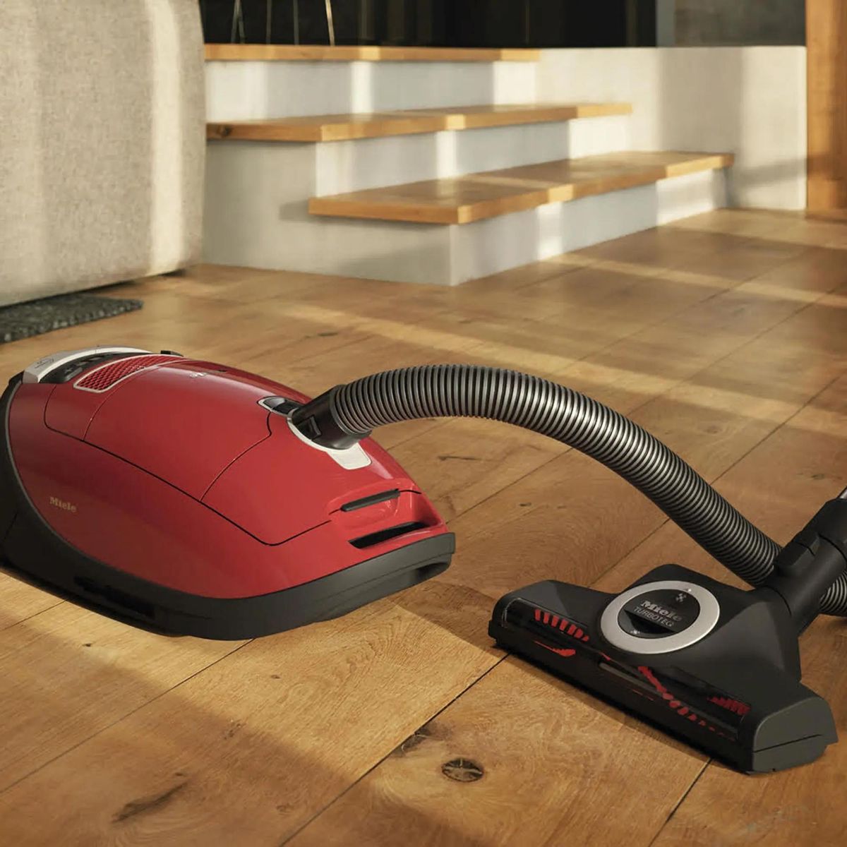 Miele SGDA3 Complete C3 Cat & Dog Flex PowerLine Red/Black