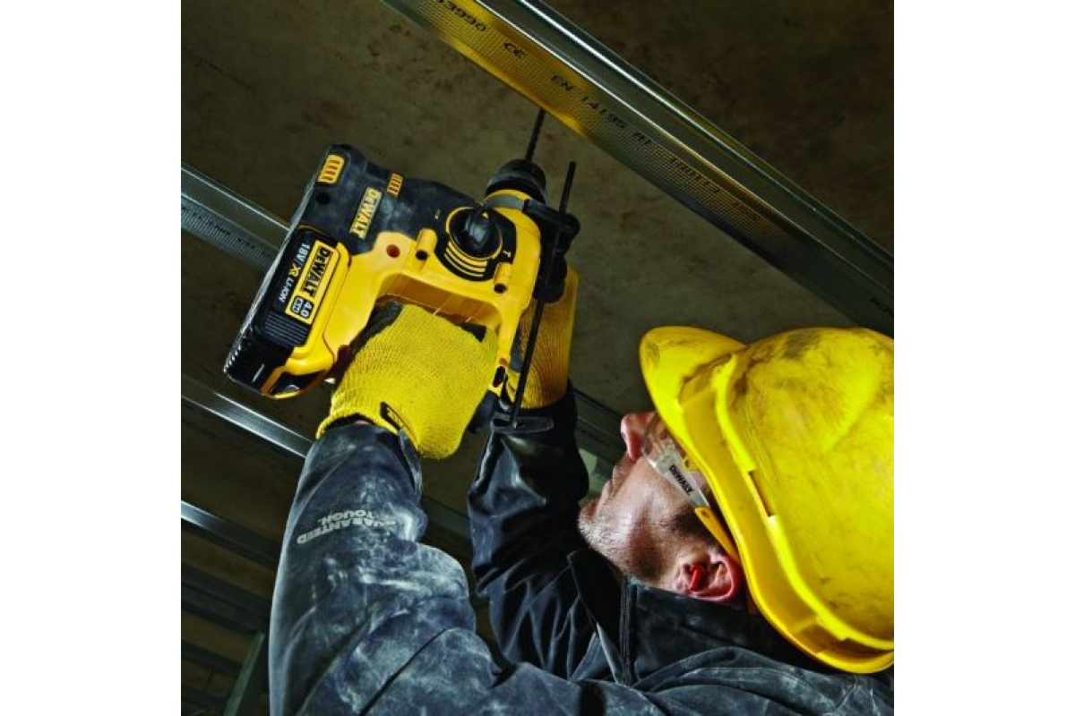 Перфоратор DeWALT DCH253M2-QW купить в Красноярске