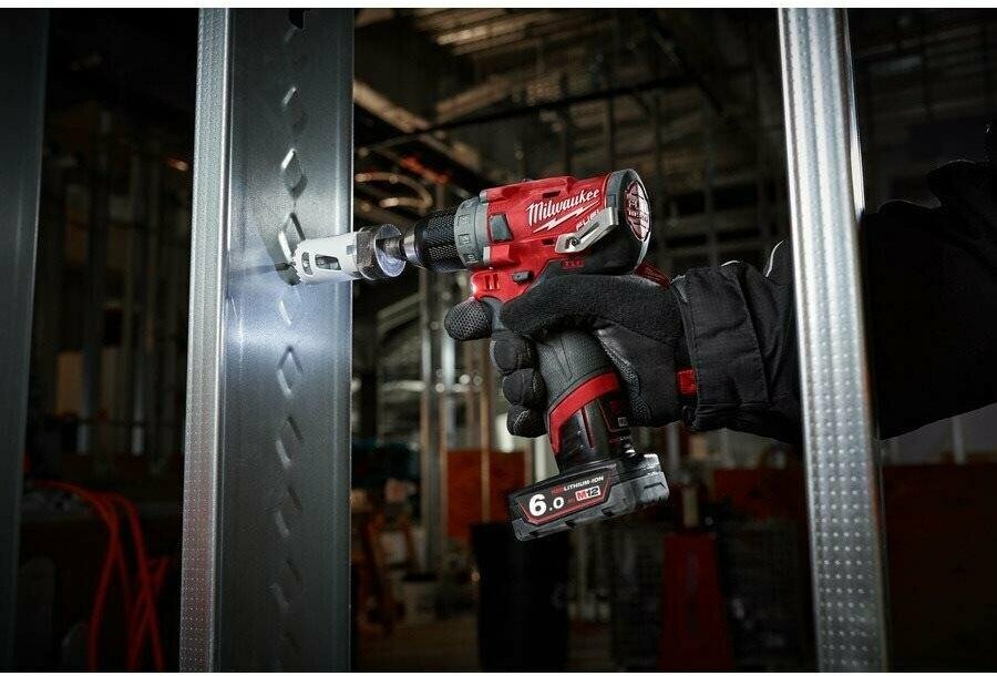 Дрель-шуруповерт Milwaukee M12 FDD-202X [4933459816] купить в Красноярске